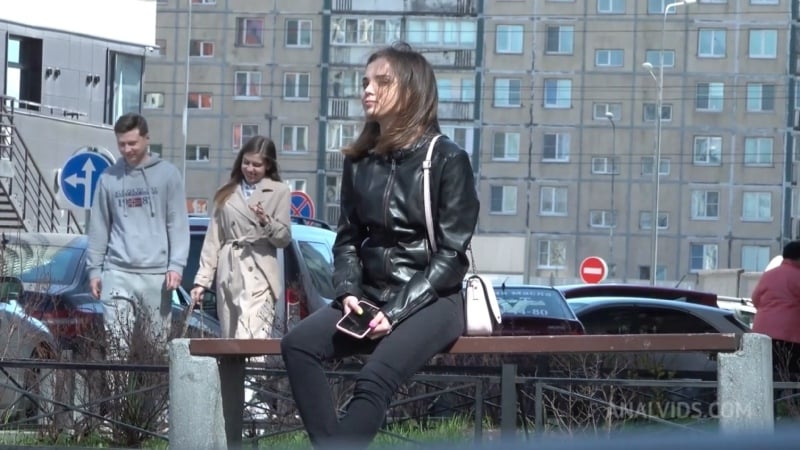 Bella Grey (porno Bella Grey ramasse une baise anale dure 063) [2021, sexe double pénétration, première fois, seins naturels, adolescent, 720p]