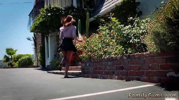 继母同事的继女异族肛门和真正的继母吃阴部