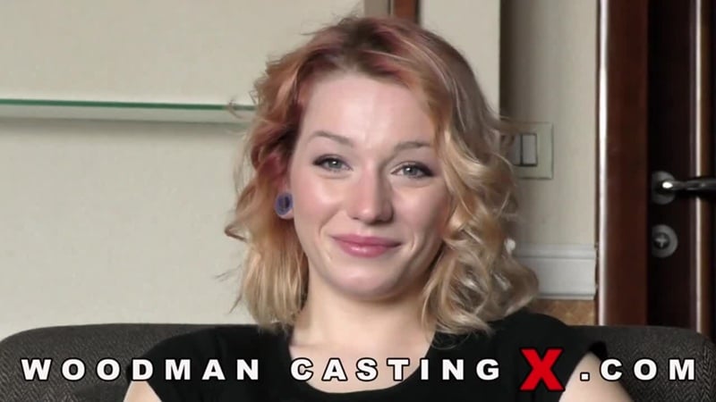 Woodmancastingx pierrewoodman estreya, keira flow (casting x 225 aggiornato) tutto sesso, hardcore, gonzo, intervista, pierre woodman